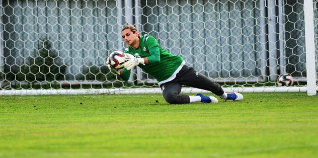 Bursaspor'da kaleciler 'penaltı canavarı'