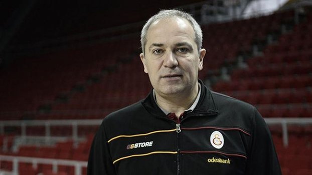 Galatasaray Ekrem Memnun ile sözleşme yeniledi