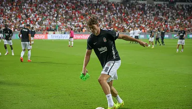 Vlahovic salonda