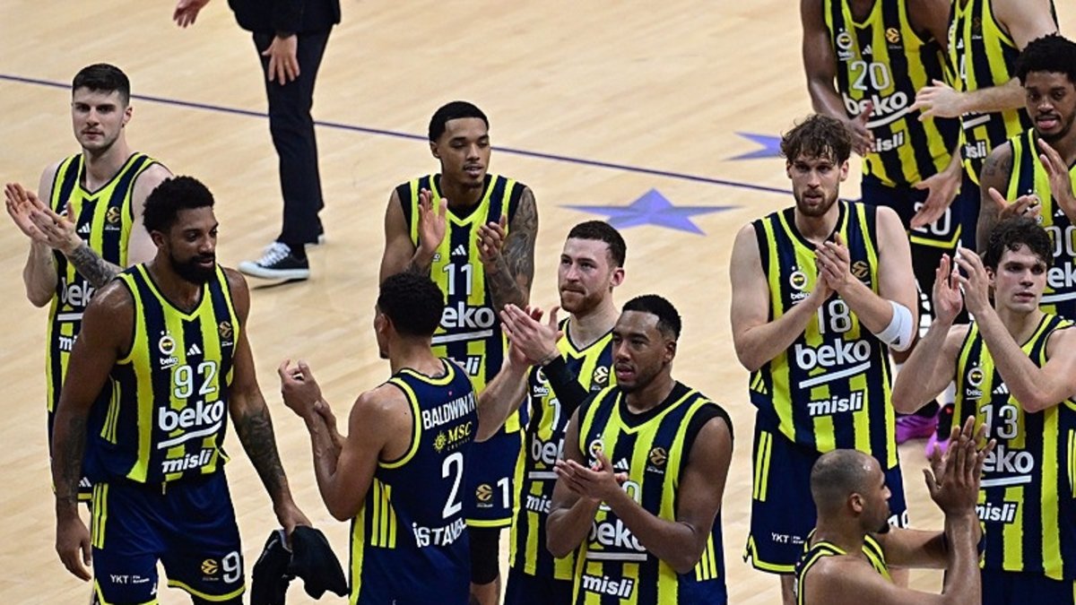 Fenerbahçe Beko Zalgiris'e konuk oluyor