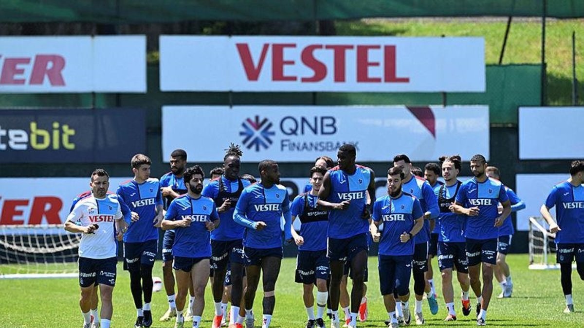 Trabzonspor'un Beşiktaş maçı kamp kadrosu açıklandı