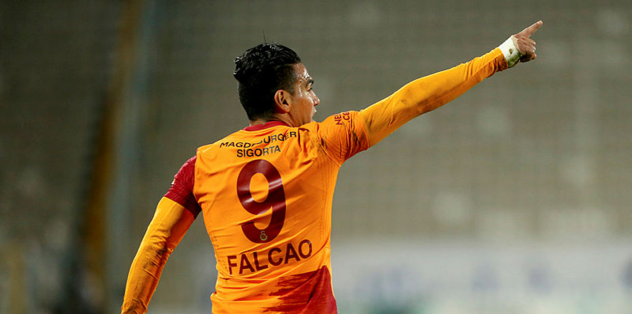 Radamel Falcao Bu Sezon Kac Gol Atti Falcao Ne Kadar Maas Aliyor