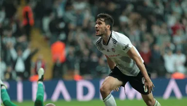 Umut Nayir sezonu kapattı
