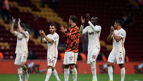 GALATASARAY HABERLERİ - Spor yazarları Galatasaray-Göztepe maçını değerlendirdi