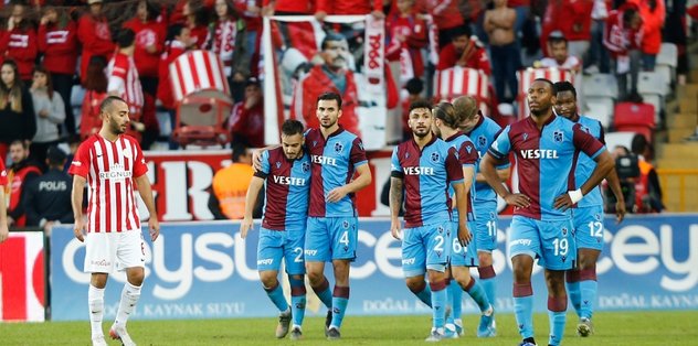 Mac Sonucu Antalyaspor 1 3 Trabzonspor Fotomac