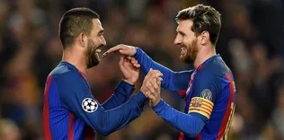 17 dakikada hat-trick yaptı...