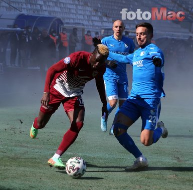 Son dakika spor haberi: Herkesi şaşkına çeviren o görüntü! Süper Lig maçında...