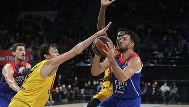Anadolu Efes handed overtime home loss in EuroLeague