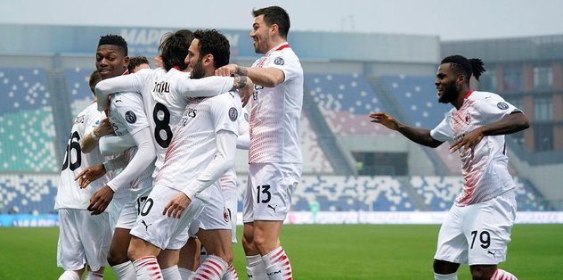 Hakan Çalhanoğlu'ndan tarihi asist! | Sassuolo Milan: 1-2 MAÇ SONUCU - ÖZET - Son dakika İtalya S...
