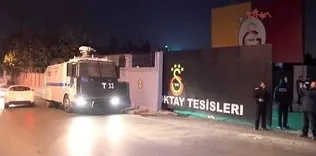 Yönetim istifa tezahüratları