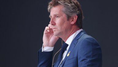 Edwin Van der Sar yoğun bakımdan çıktı