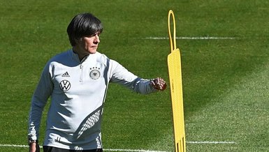 Joachim Löw dinlenecek
