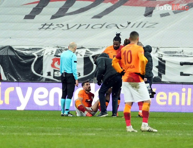 Beşiktaş - Galatasaray derbisine damga vuran anlar! Arda Turan ve Cüneyt Çakır...