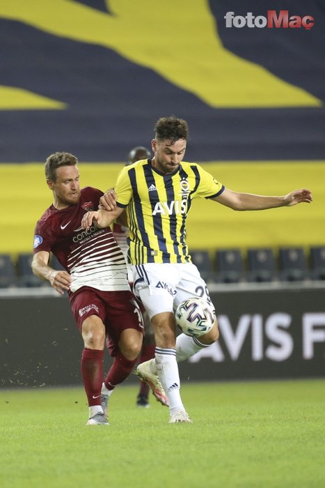 SPOR HABERİ - Sinan Gümüş'ten itiraf! "Fenerbahçe'de kadro dışı kalınca..."