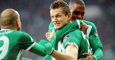 Tomas Necid takıma dönüyor