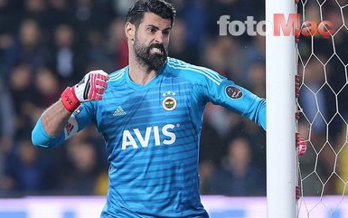 Volkan Demirel’den skandal sözler! Otobüsten indirtirim onu!