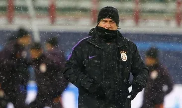 Fenerbahçe'de Volkan, Aatif ve Dirar'da hatıra fotoğrafı