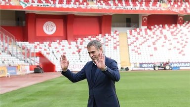 Son dakika spor haberi: Antalyaspor Fatih Karagümrük maçında galibiyetle ayrılmak istiyor!