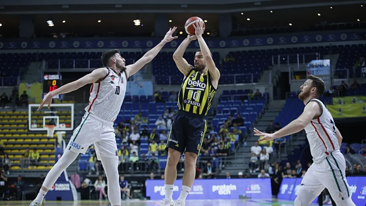 Fenerbahçe Beko 78-67 Karşıyaka (MAÇ SONUCU ÖZET)