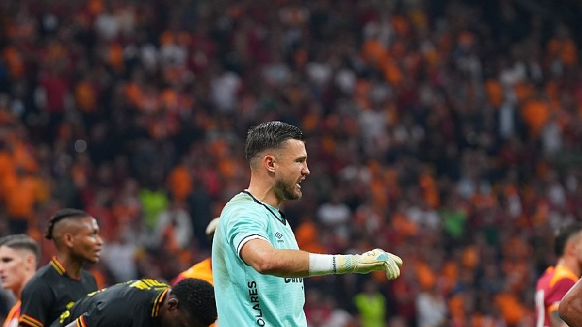 Lis kalesinde devleşti