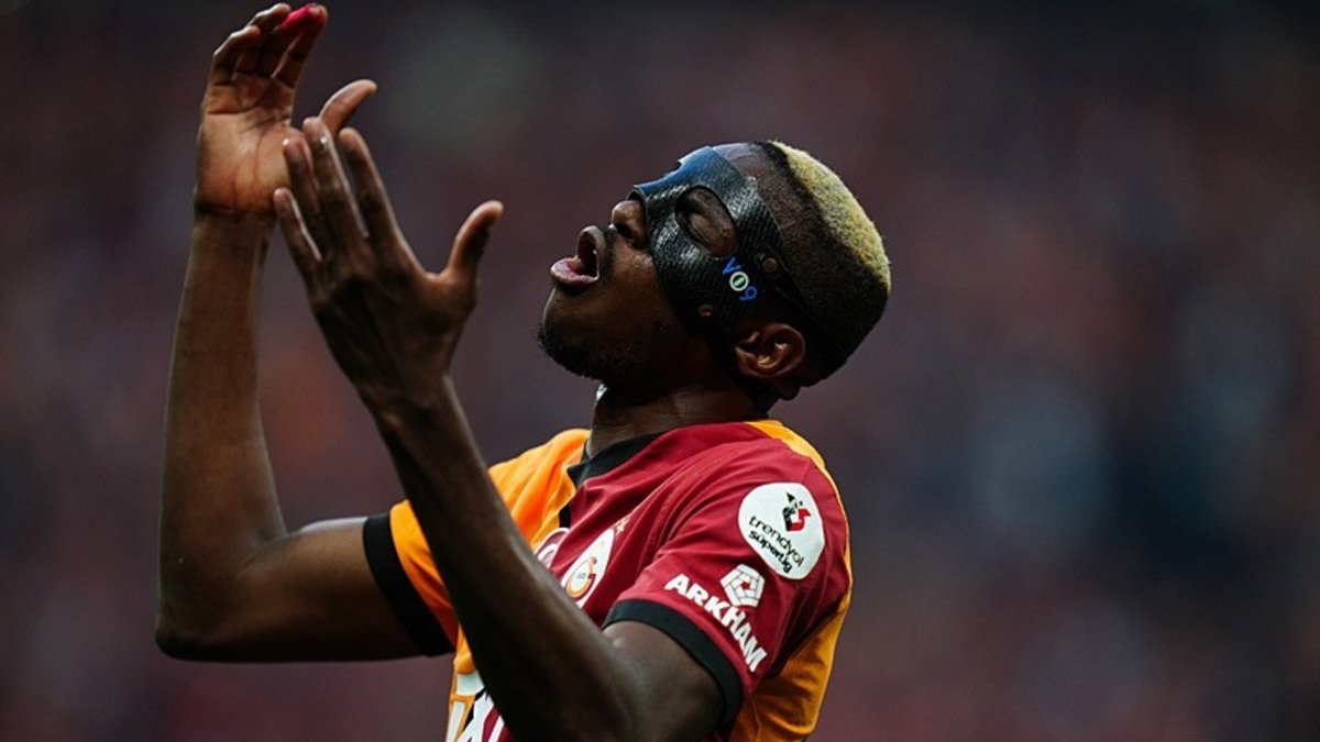GALATASARAY HABERLERİ - Osimhen'e transfer baskısı! İşte o astronomik rakam GALATASARAY HABERLERİ - Osimhen'e transfer baskısı! İşte o astronomik rakam