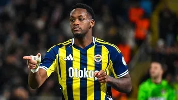 Jhon Duran'dan dikkat çeken paylaşım!