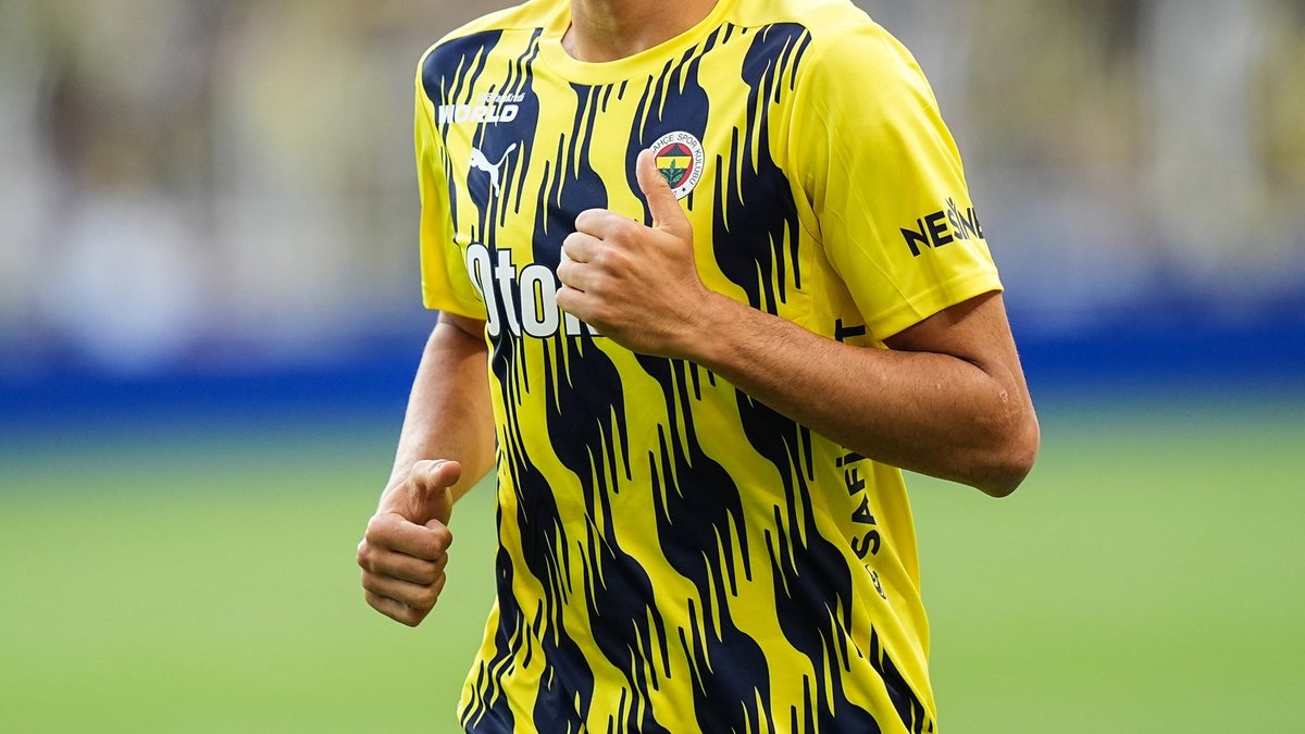 Fenerbahçe'de ilk ayrılık gerçekleşiyor! Transferi Aboubakar bitirecek