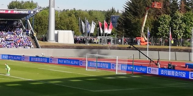 İzlanda’da beleş tepe!