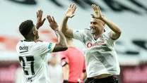 Lens bu kez boş geçmedi