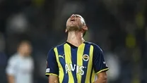 Pelkas’ın topu direkten döndü
