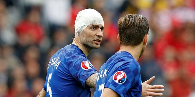Hırvat oyuncu Corluka, milli formaya veda etti