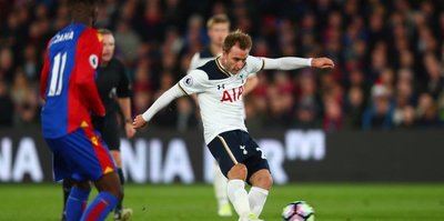 Tottenham zirve takibini sürdürdü