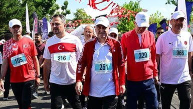 5. Vatan Koşusu'nda 15 Temmuz Şehitleri anıldı | Osman Aşkın Bak: Halkın gücünün tankın gücünü yendiği gün