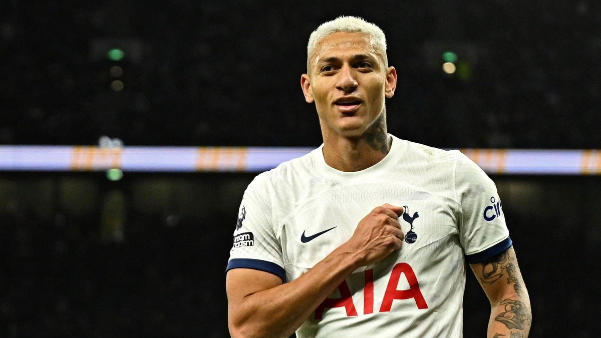 Galatasaray'dan Richarlison bombası! İngilizler transferi duyurdu Galatasaray'dan Richarlison bombası! İngilizler transferi duyurdu