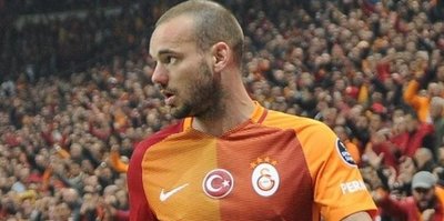 Galatasaray'da Sneijder'le yollar ayrıldı!