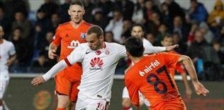 Sneijder'in menajerinden salvolar
