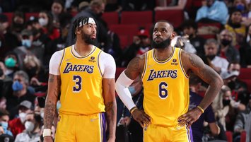 Lakers play-off’ta