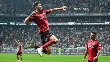 Salih Uçan sürprizi