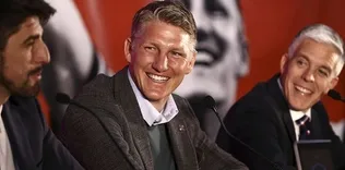 Chicago Fire, Schweinsteiger’i basına tanıttı