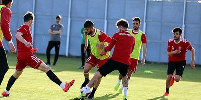 Sivasspor’da izin yok idman var!