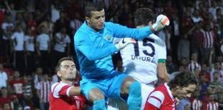 İlk 3 puan Akhisar’ın