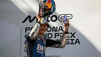 Malezya'da kazanan Marquez!