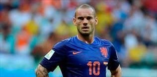 Sneijder, Ruslar'ın radarında