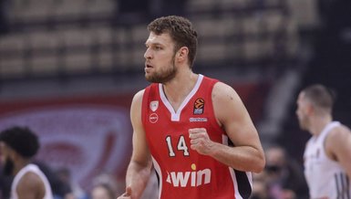 THY EuroLeague'de sezonun MVP'si Sasha Vezenkov