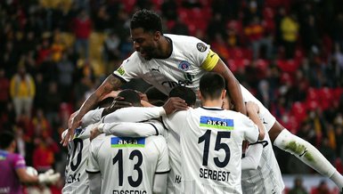 Göztepe - Kasımpaşa: 2-3 (MAÇ SONUCU - ÖZET)