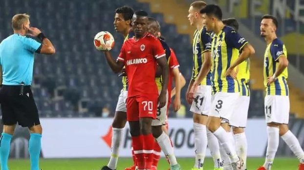 FENERBAHÇE HABERLERİ - Fenerbahçe'nin kiralık yıldızları Samatta ve Allahyar Avrupa Ligi'nde coştu!