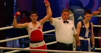 Üç Türk boksör finalde