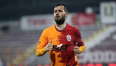 Galatasaray taraftarından Ömer Bayram'a büyük tepki! "Çıkar üzerindeki formayı"