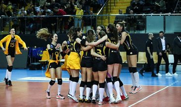 Büyük derbi VakıfBank'ın!