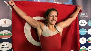 Buse Tosun'dan Dünya Kupası'nda gümüş madalya!